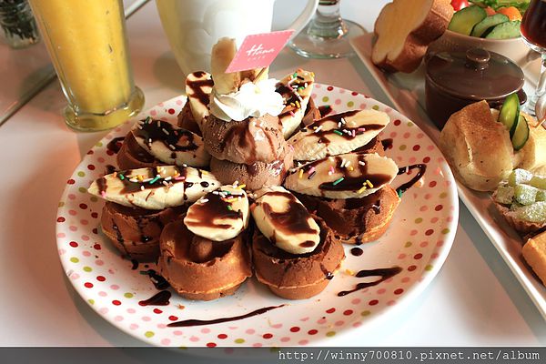 Hana(中壢店)： 桃園/中壢【下午茶朝聖名店！】Hana(中壢店)