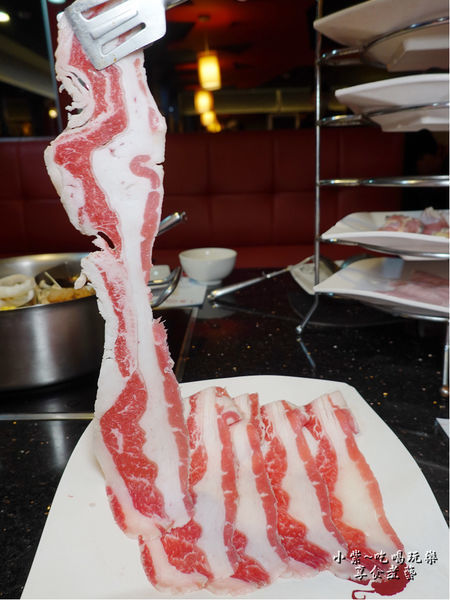 美國牛五花-小蒙牛頂級麻辣養生鍋中壢店 (1).jpg