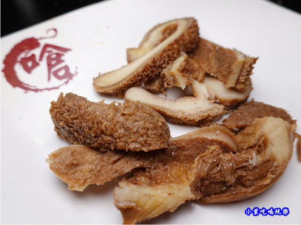 滷牛肚-小蒙牛頂級麻辣養生鍋中壢店 (2).jpg