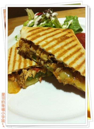 莫凡彼咖啡館(台中金典店)：【星羽愛美食-台中】放鬆氛圍，舒服精緻又好吃~莫凡彼咖啡館。