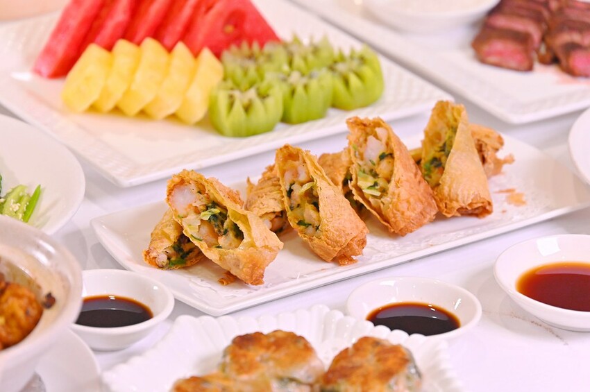 台中海鮮餐廳消費滿額送澎湃澳洲龍蝦海鮮鍋 澎湖新鮮直送海鮮網友好評推薦/阿利海鮮