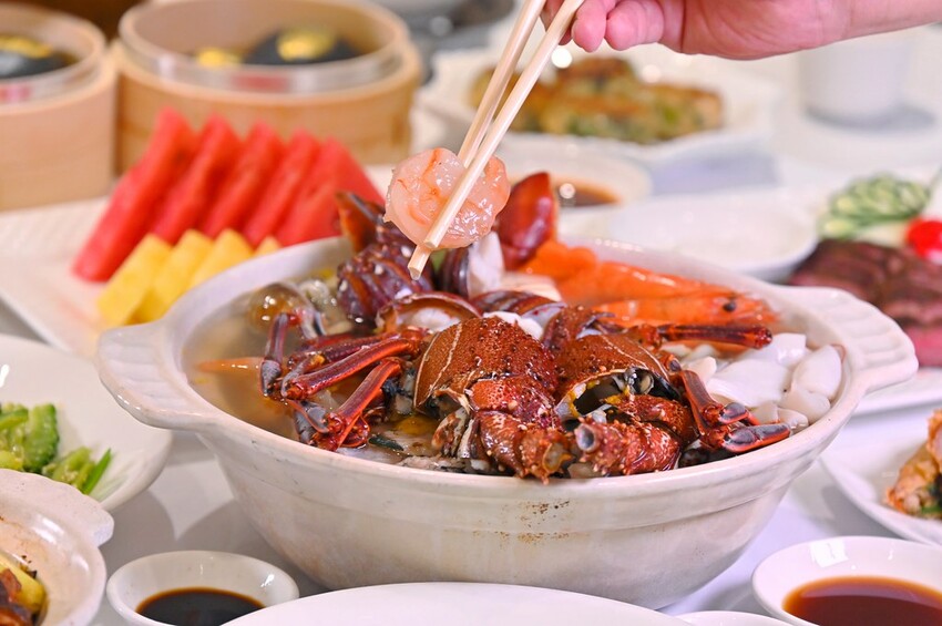 台中海鮮餐廳消費滿額送澎湃澳洲龍蝦海鮮鍋 澎湖新鮮直送海鮮網友好評推薦/阿利海鮮