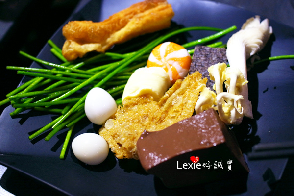 蒙古紅麻辣火鍋15