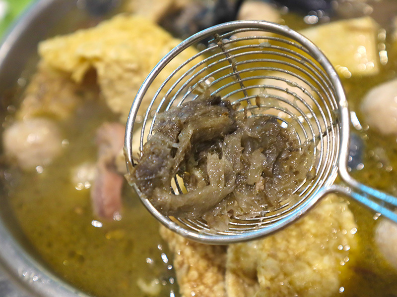 老店薑母雞八德旗艦店,老薑入湯,雞骨熬煮,當天現炒雞肉,溫潤好吃薑母雞/薑母鴨