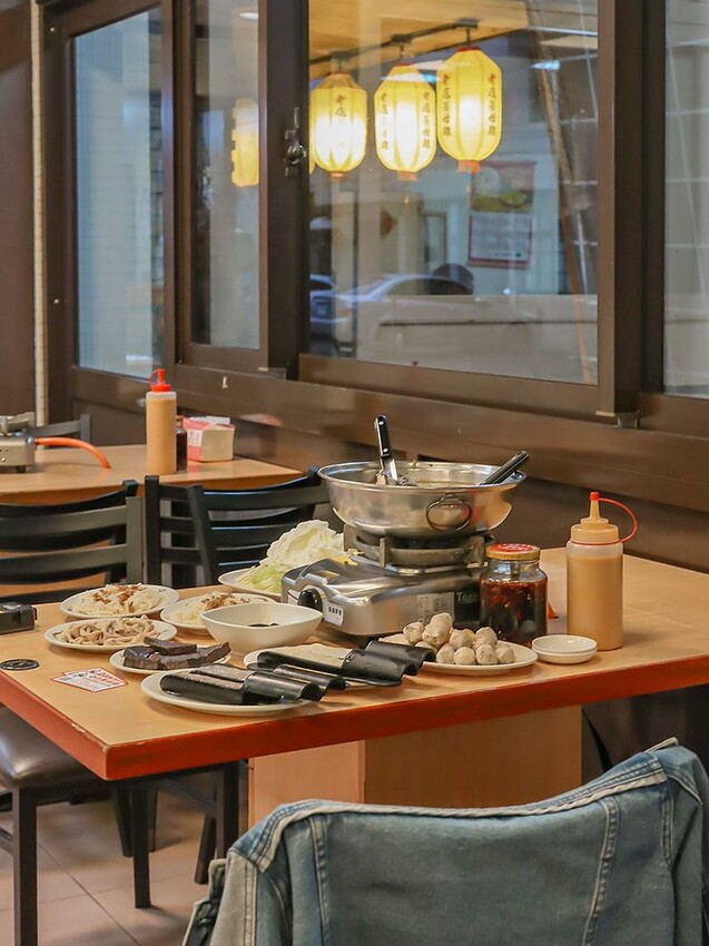 立冬進補首選，新竹薑母雞烏骨雞暖心又暖胃。