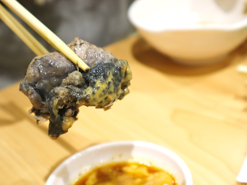 老店薑母雞八德旗艦店,老薑入湯,雞骨熬煮,當天現炒雞肉,溫潤好吃薑母雞/薑母鴨