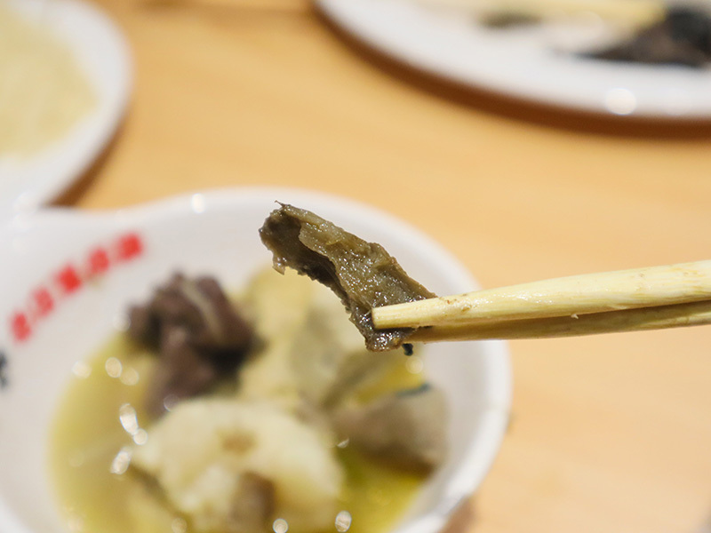 老店薑母雞八德旗艦店,老薑入湯,雞骨熬煮,當天現炒雞肉,溫潤好吃薑母雞/薑母鴨