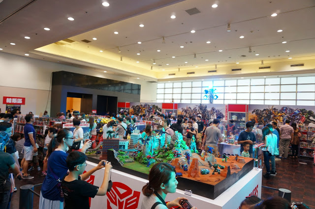 【展覽】2014變形金剛大展(台北場)。衝呀~鋼鎖!!