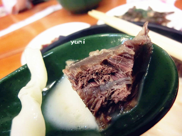 若柳一筋：【台中食記】隱藏台中巷弄美食!？網路高評價~~純乳白湯頭配上手打烏龍麵@若柳一筋