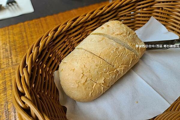 【台中/西區】鄉村鵝廚房