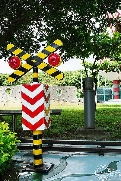 就是愛荔枝樂園(Alice’s Garden)：※ 就是愛荔枝樂園(環境篇) ※【星羽愛玩樂-彰化】小朋友的童話天堂，大草原遊樂設施玩水趣，很適合開心遛小孩~