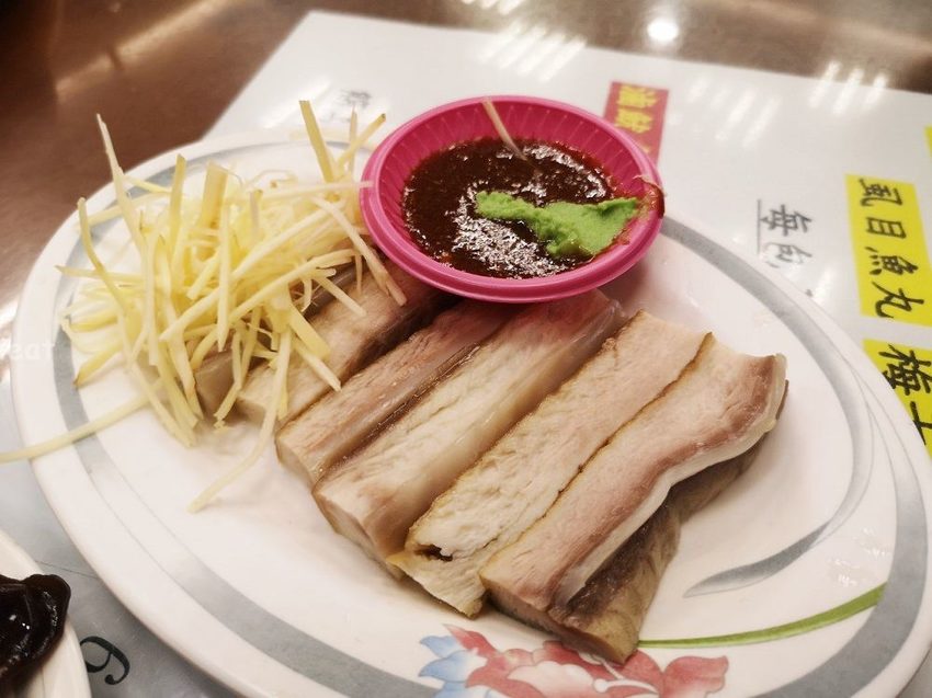 阿國獅魷魚羹│斗六火車站美食,斗六魷魚嘴羹號稱全台首創! - 愛伊特candy的分享樂園