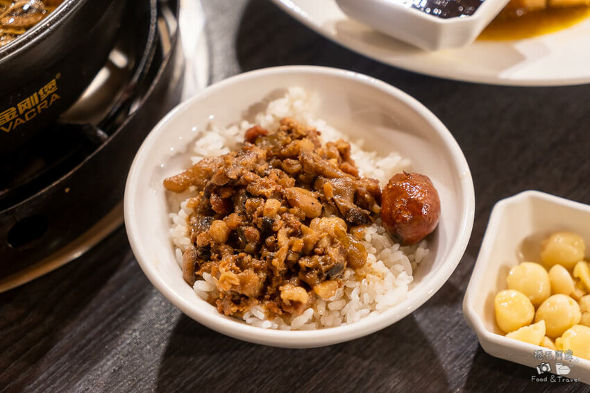 台中新社花海美食!米其林必比登餐廳「菇神」,人氣鍋物 香菇料理必吃。