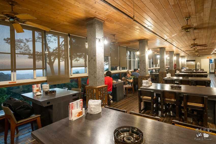 台中新社花海美食!米其林必比登餐廳「菇神」,人氣鍋物 香菇料理必吃。