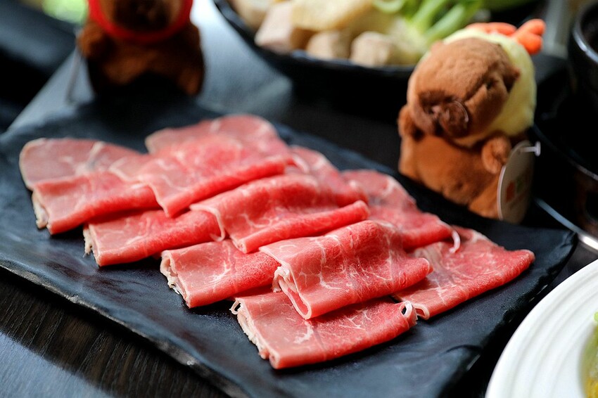 台中市新社區台中新社一日遊！漫遊台中後花園 連續三年榮獲必比登推薦菇神火鍋吃美食＆探索薰衣草森林香氣