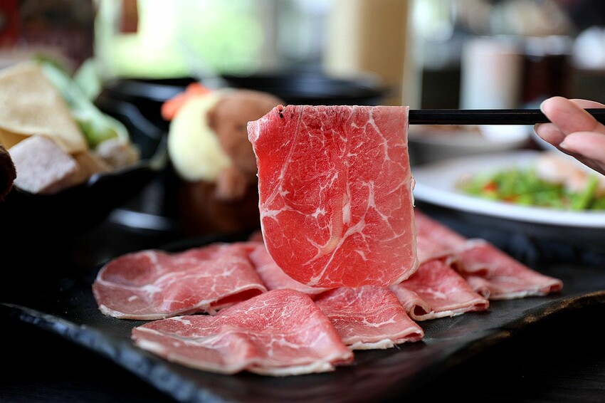 台中市新社區台中新社一日遊！漫遊台中後花園 連續三年榮獲必比登推薦菇神火鍋吃美食＆探索薰衣草森林香氣