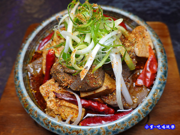 蜀川麻辣鴨血豆腐-海灣星空景觀咖啡館  (4).jpg