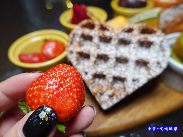 繽紛水果鬆餅圓舞曲-海灣星空景觀咖啡館 (4).jpg