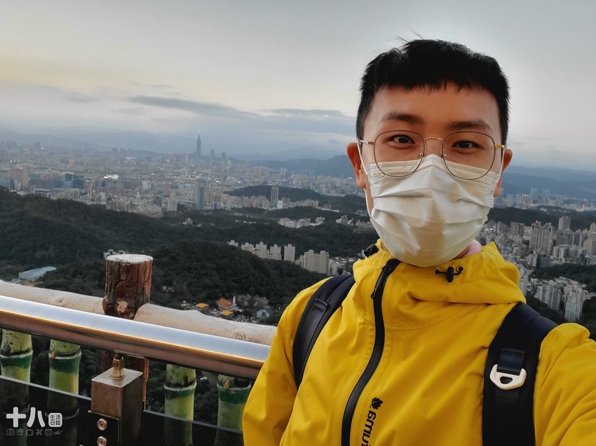 【台北旅遊】陽明山 平菁街42巷 ｜台北情人節一日行程、讓粉色櫻花盛開你們的愛情、同場加映台北最美夜景！