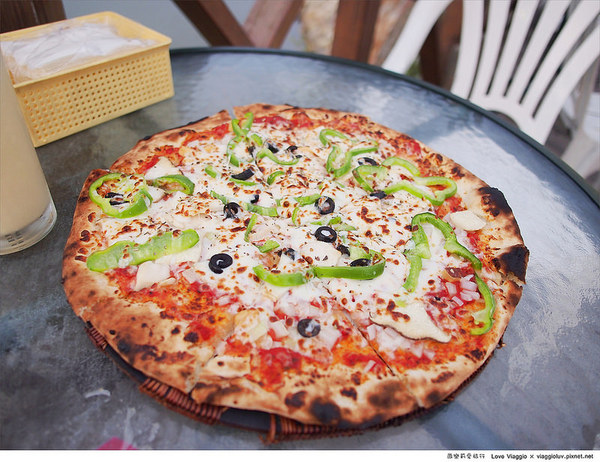 海屋Cafe：【新竹 Hsinchu】南寮漁港海屋CAFE 在漁港邊享用露天窯烤PIZZA和坦都烤雞
