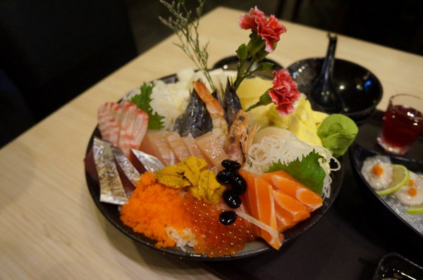 魚霸(內湖店)：魚霸(內湖店)♥ 新鮮生魚片 ♥現撈海鮮 ♥