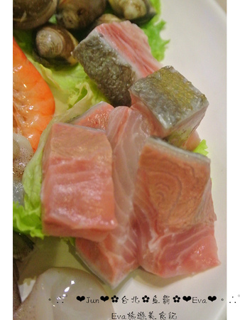 魚霸(內湖店)：【食記】oO。台北 內湖科學園區（內科） 魚霸 Fishbar   現在打卡送鮑魚，生魚片也是Double送哦～。o○。