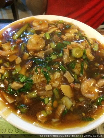 捷運東門站永康街美食、師大商圈巷弄平價人氣料理－《香港鑫華港式飲茶》