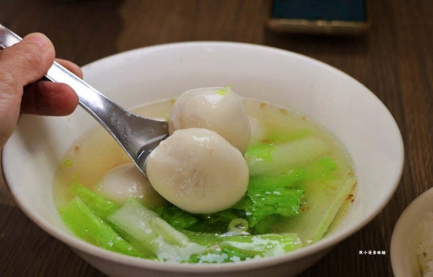 蘇媽媽湯圓‧埔里不可錯過傳統小吃,鹽湯圓、扁食、肉燥飯,30年埔里老店 - 敦 小 蓮の食旅錄