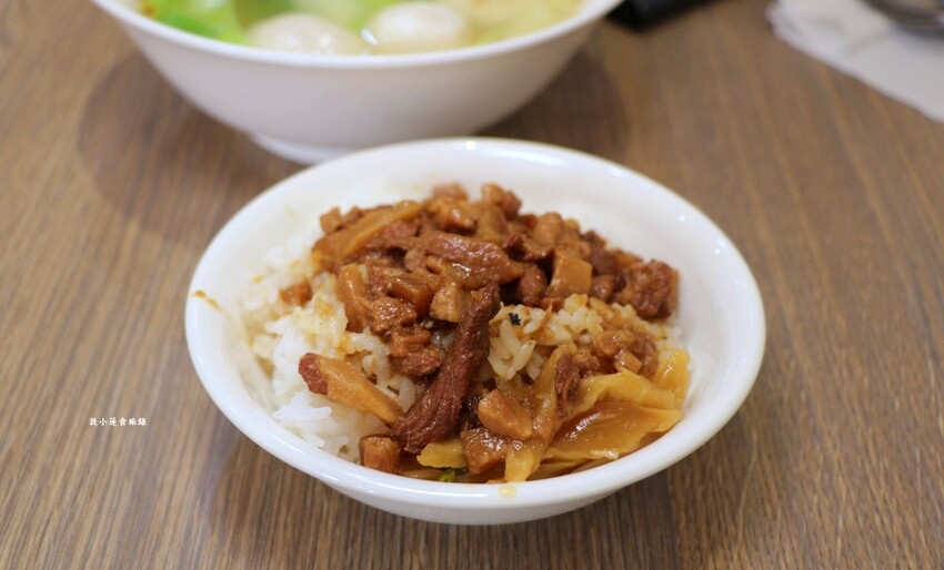 蘇媽媽湯圓‧埔里不可錯過傳統小吃,鹽湯圓、扁食、肉燥飯,30年埔里老店 - 敦 小 蓮の食旅錄