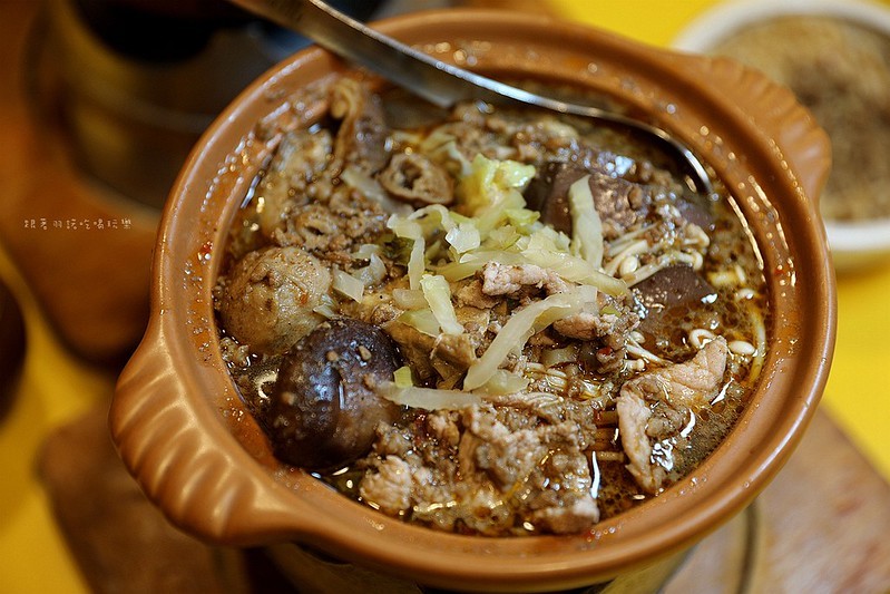 口吅品麻辣臭豆腐平價牛排複合店通化臨江夜市14