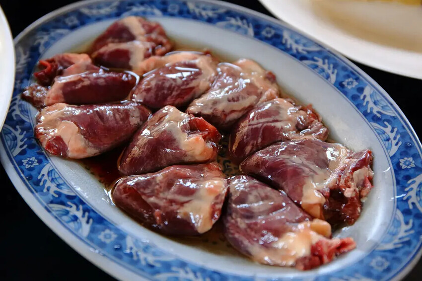 桃園薑母鴨推薦！大鋼盆薑母鴨有夠霸氣！熱炒、特色火鍋料也是必