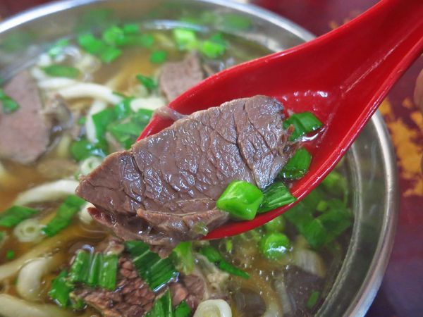 【台北美食】劉山東牛肉麵-隱身在不起眼巷弄裡的60年老店