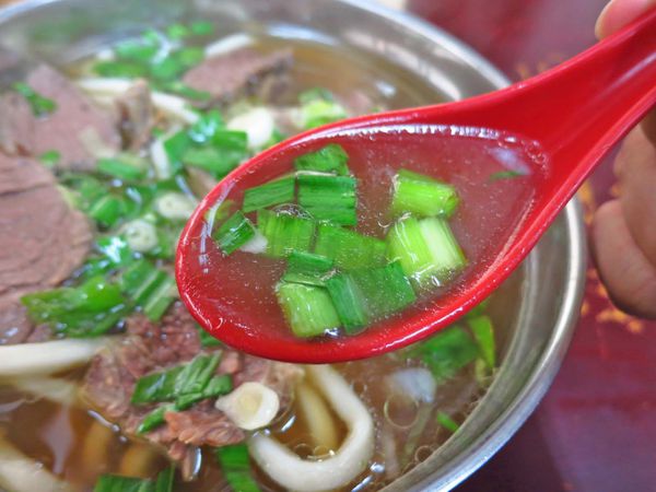 【台北美食】劉山東牛肉麵-隱身在不起眼巷弄裡的60年老店