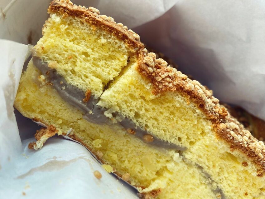 [台南中西區] 必買伴手禮！名東現烤蛋糕！古早味的美味 每天出爐不同口味 ｜內含價目表