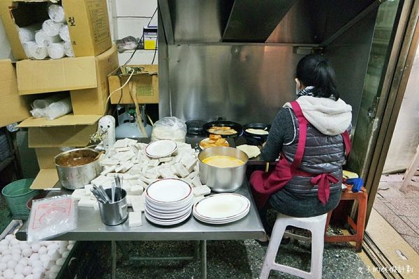 17-01-05-03-21-07-222_deco