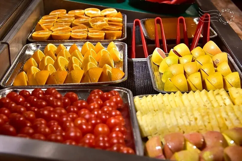 龐德羅莎:沙拉自助吧