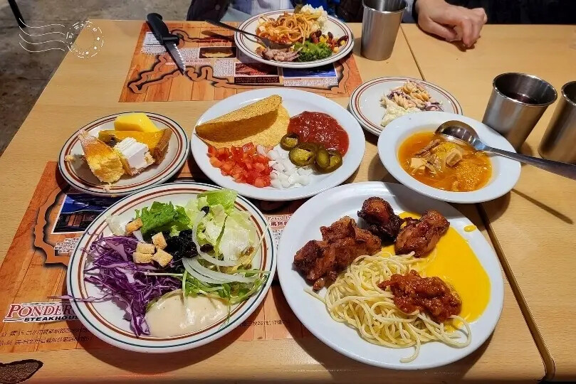 龐德羅莎:沙拉自助吧食物
