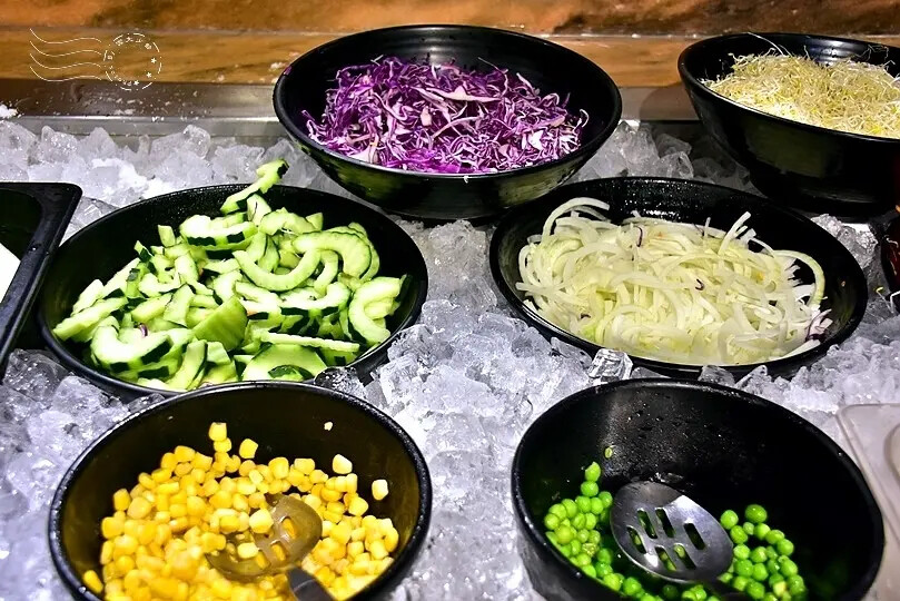 龐德羅莎:沙拉自助吧