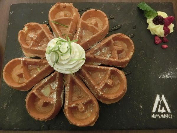 4Mano Caffé(忠孝店)：4Mano Caffé