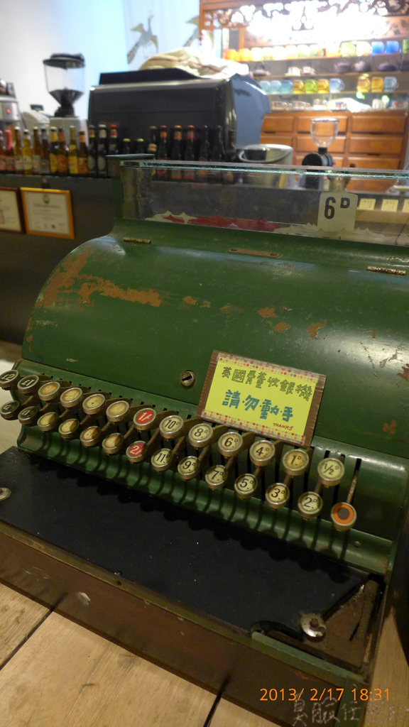 P1010943-40.jpg P1010943-40.jpg