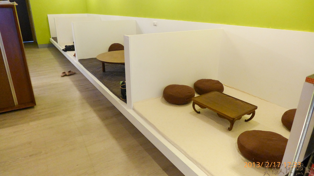 P1010922-29.jpg P1010922-29.jpg