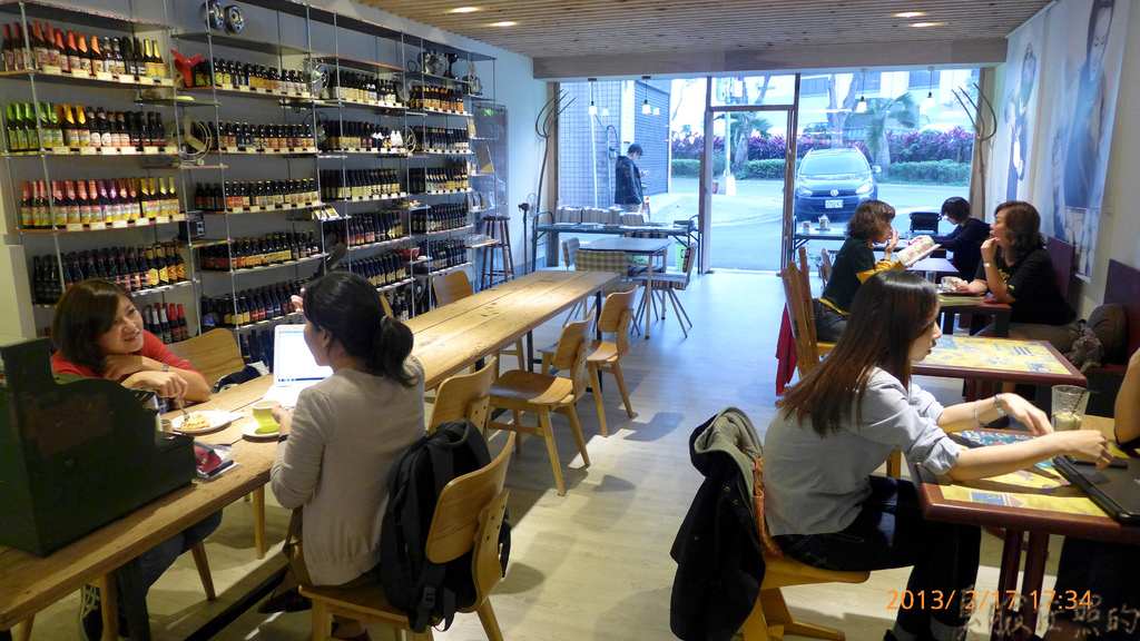 P1010925-32.jpg P1010925-32.jpg