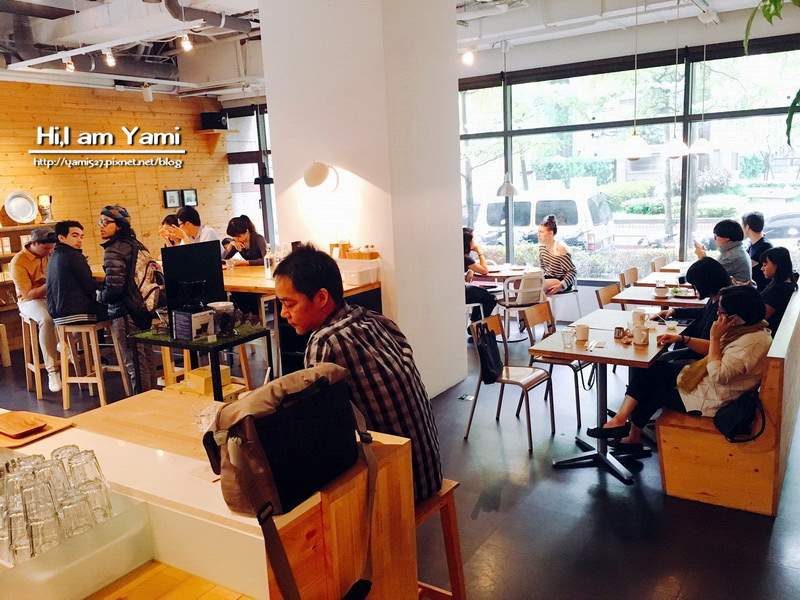 Fika Fika Cafe ► 台北 中山區 ◄ 捷運沿線必吃美食：松江南京站 x 不限時的北歐瑞典風格咖啡店 （WIFI/ 菜單 / 沒限時）