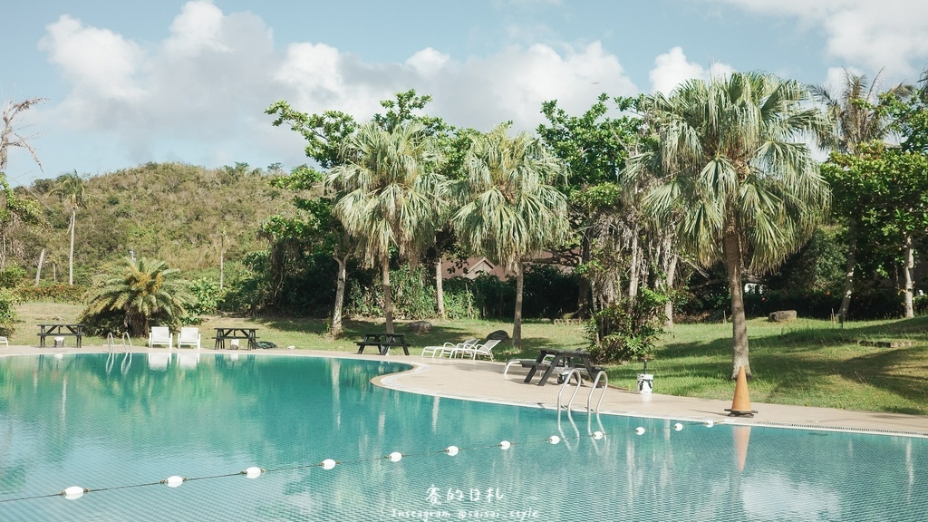 屏東小木屋民宿首選！小墾丁超像童話聚落，出門就是藍天白雲超舒服！