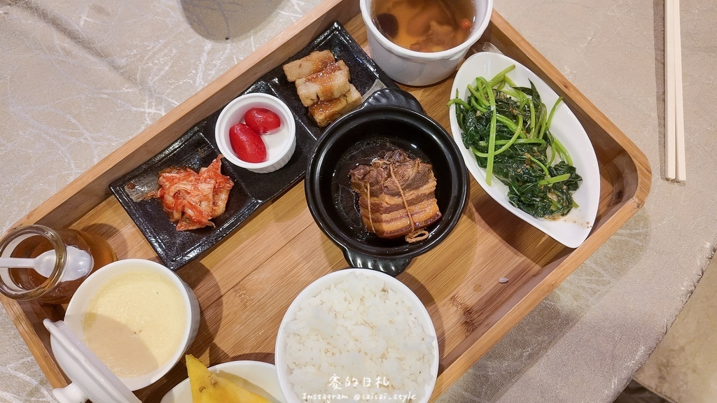 屏東小木屋民宿首選！小墾丁超像童話聚落，出門就是藍天白雲超舒服！