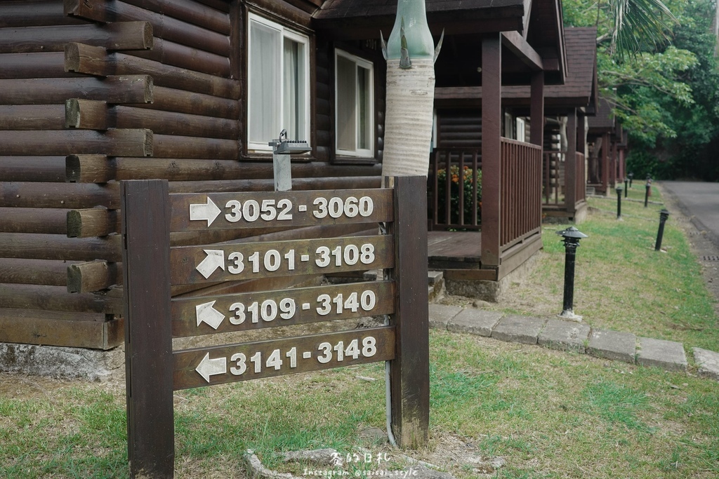 屏東小木屋民宿首選！小墾丁超像童話聚落，出門就是藍天白雲超舒服！