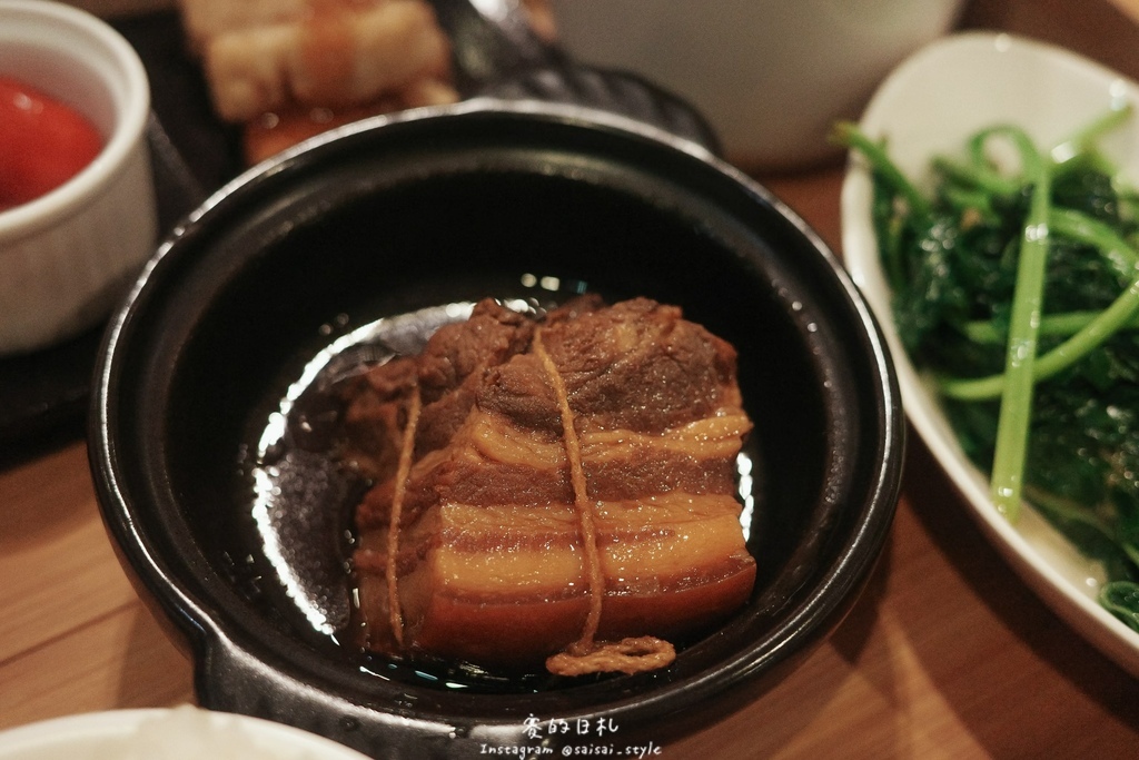 屏東小木屋民宿首選！小墾丁超像童話聚落，出門就是藍天白雲超舒服！