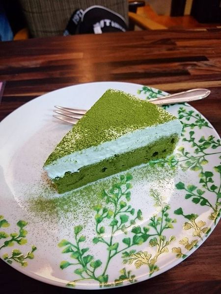 22406224_1656055907759425_3895993564266596049_n