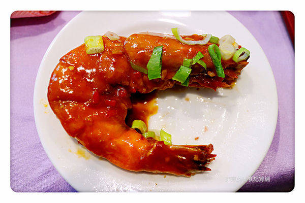 【台北美食】銀翼餐廳 ~ 台北60年老店/點桌菜比較划算❤️邰客好食推薦美食 - 捷運東門站