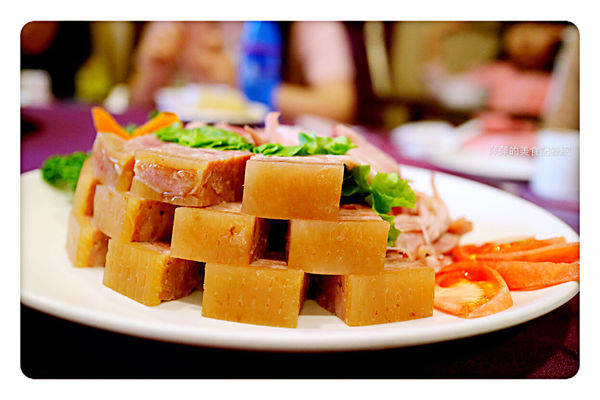 【台北美食】銀翼餐廳 ~ 台北60年老店/點桌菜比較划算❤️邰客好食推薦美食 - 捷運東門站